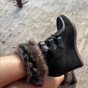 Merona Black Wedge Ankle Boots with Faux Fur Cuff